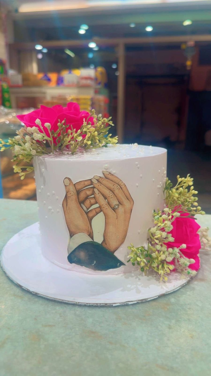 customized cake