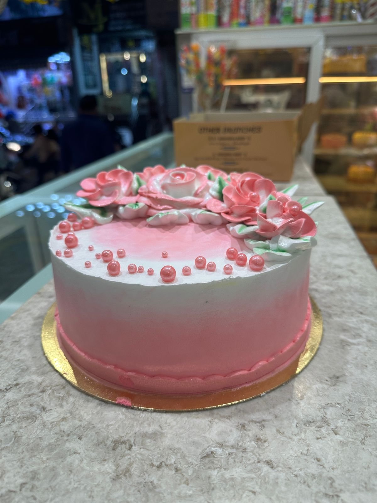 customized cake